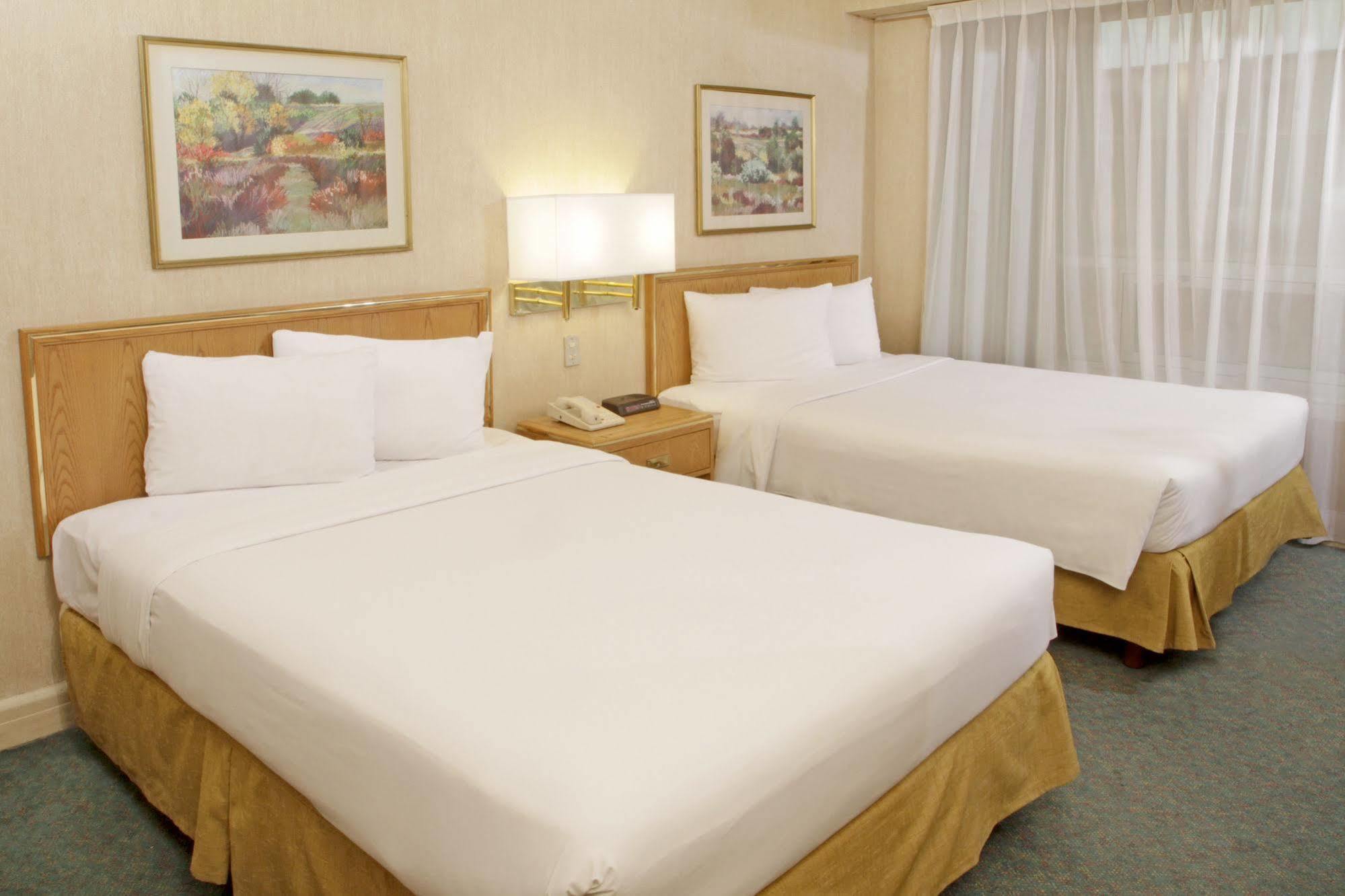 Travohotel Monterrey Historico ภายนอก รูปภาพ
